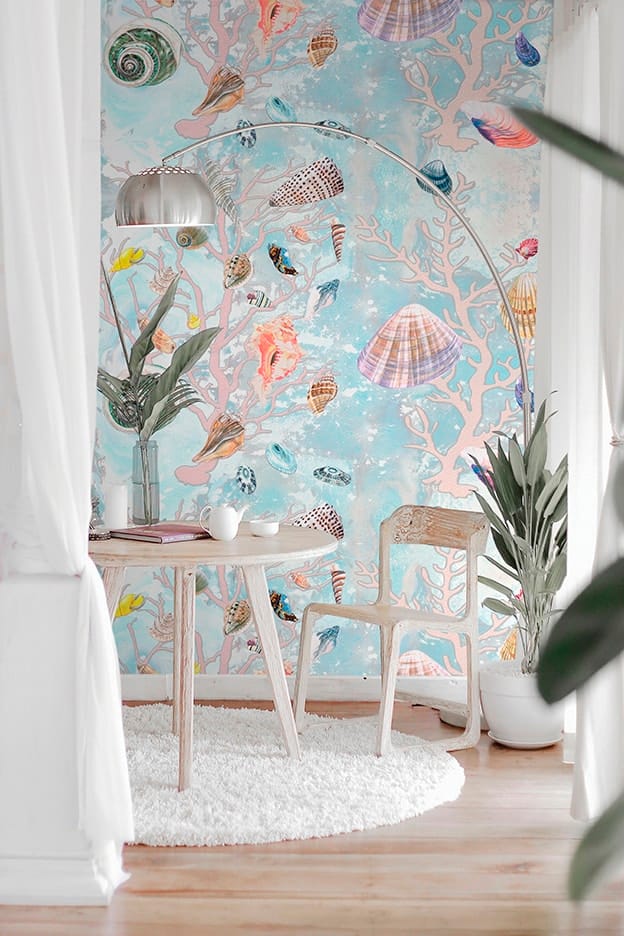 Shell-inspired decorative wallcovering